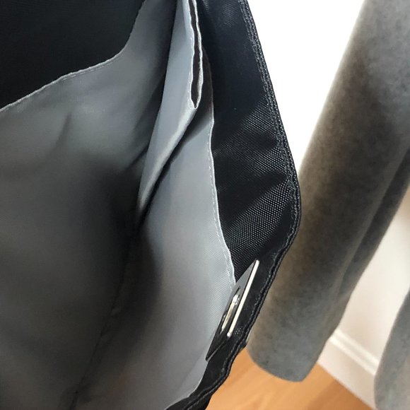 Baggallini Mosey Crossbody Purse - Picture 6 of 6